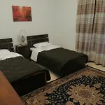 卡里斯蒂旅馆 公寓 *