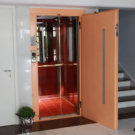 Kallisti Daire İskados