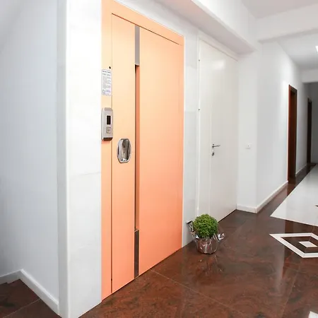 Kallisti Apartamento