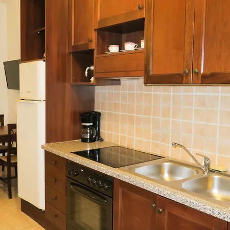 Kallisti Apartment *