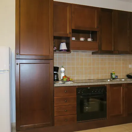 Apartment Kallisti *