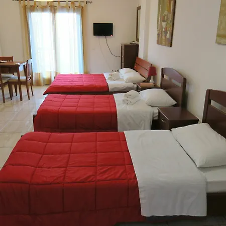 Apartment Kallisti *